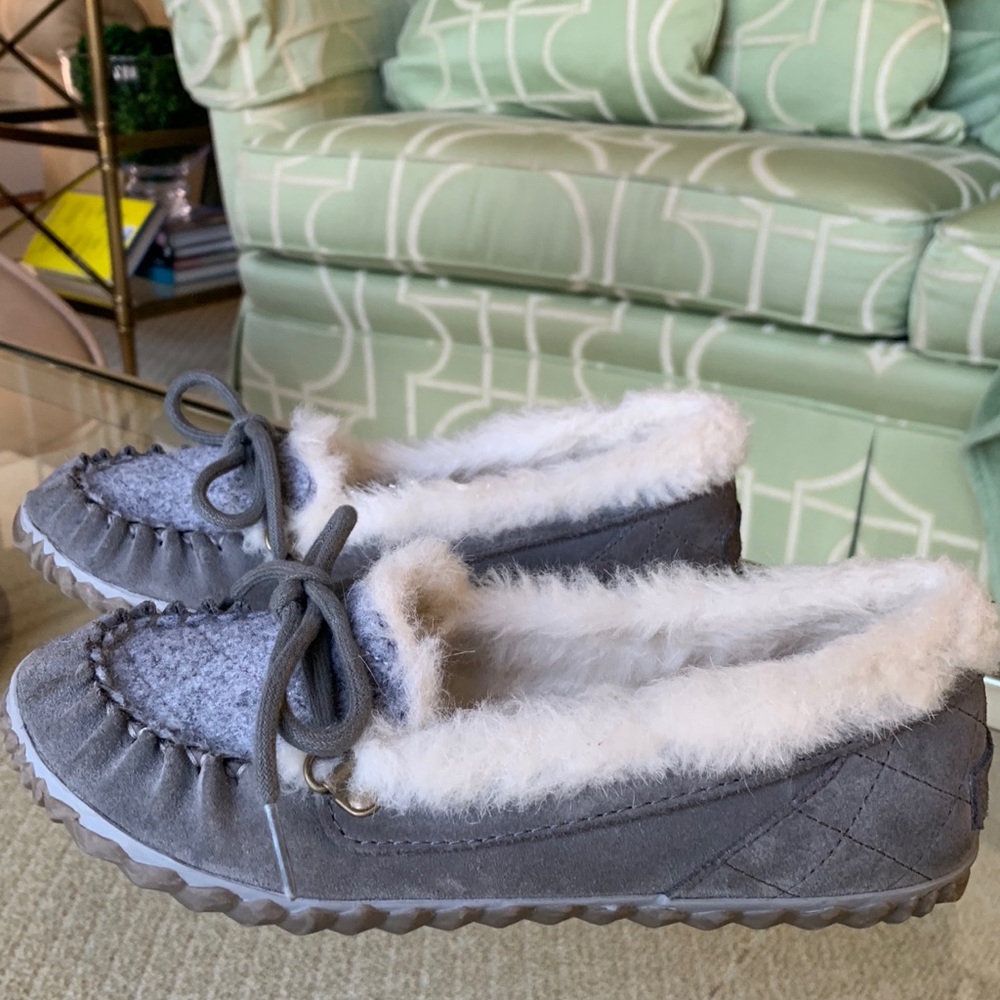 Sorel slippers